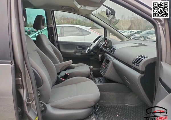 Volkswagen Sharan cena 22500 przebieg: 240000, rok produkcji 2009 z Narol małe 631